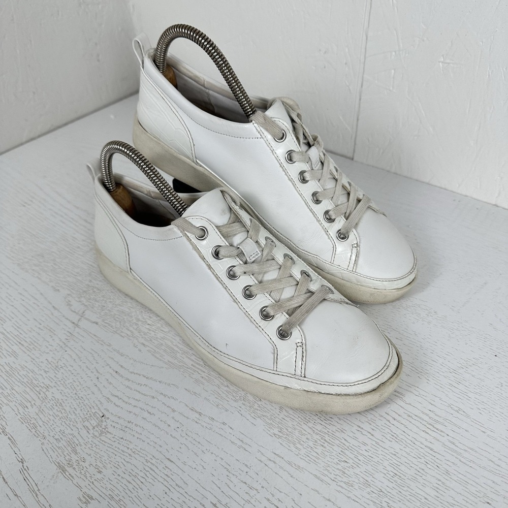 Vionic Winny Sneaker Womens 9 Tonal White‎ Snake Skin Tennis Shoe Walking Shoes
